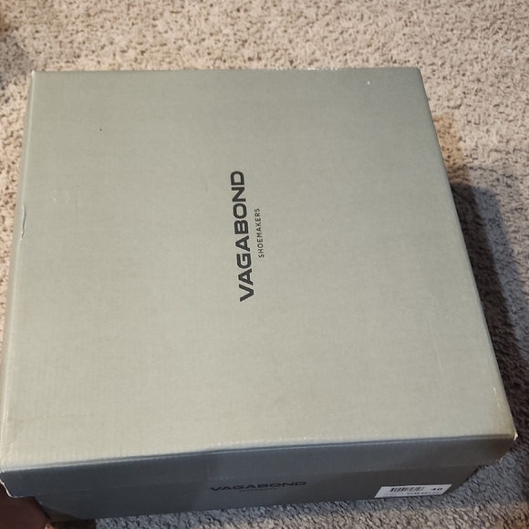 Vagabond Brown Ankle Boots - Picture 4 of 5